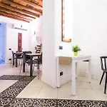 Ai Tintori Oda ve Kahvaltı Palermo