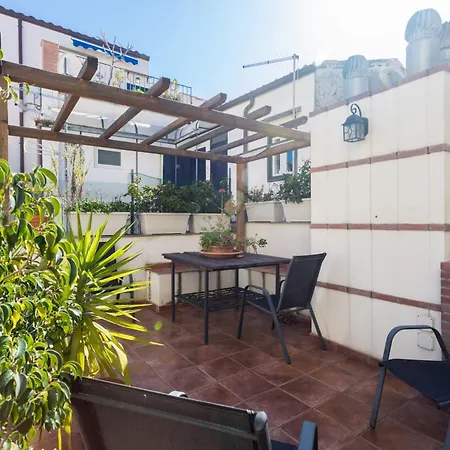 לינה וארוחת בוקר Ai Tintori 4*